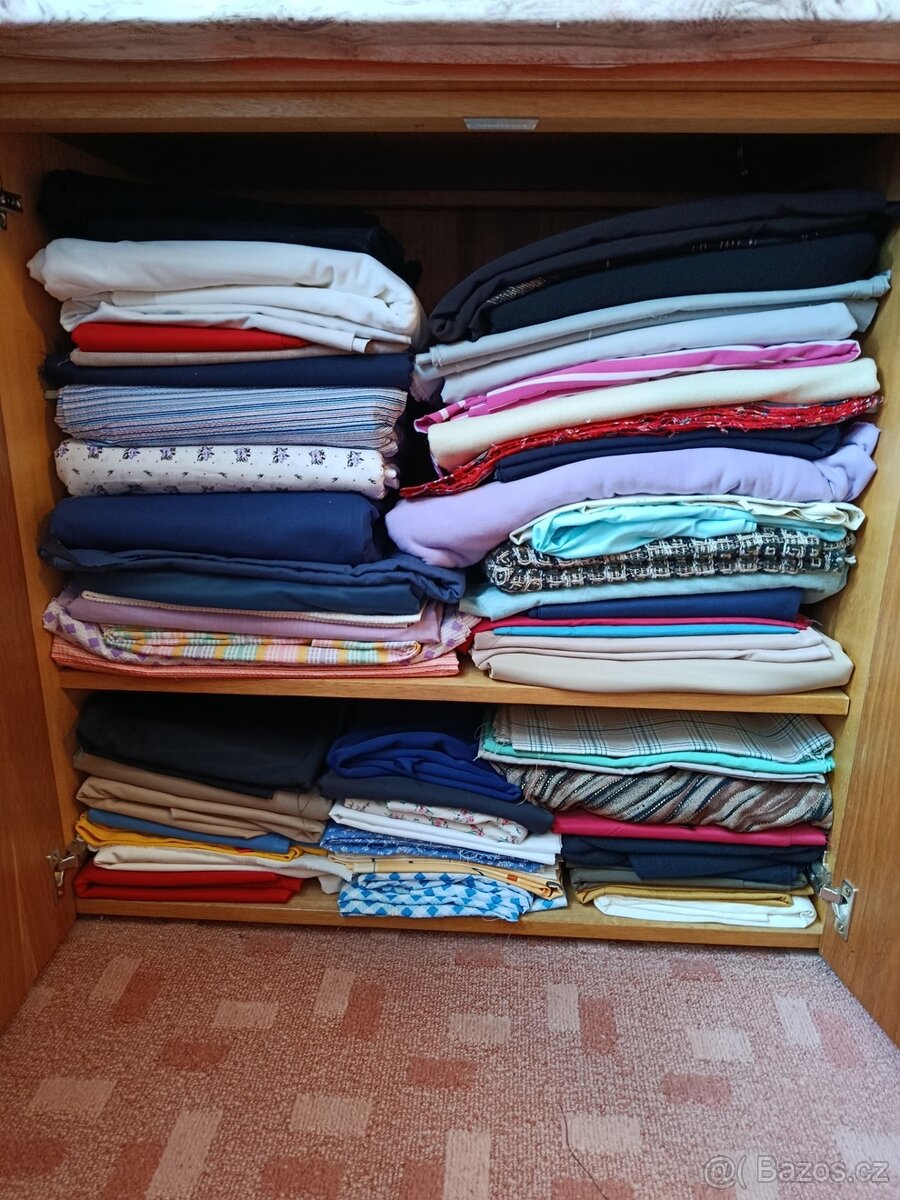 Látky-Různý materiál a rozměry - 2