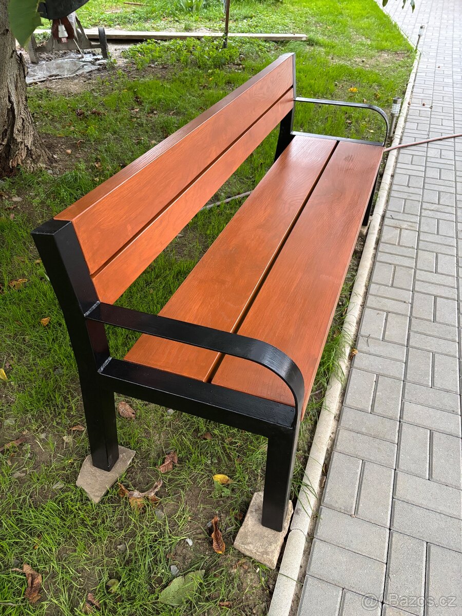 Lavička - 2