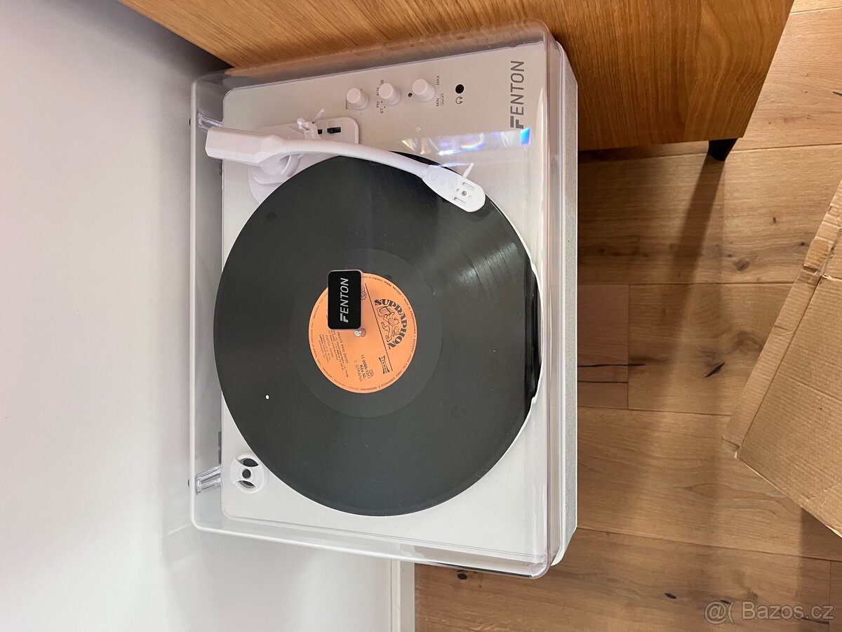 Prodám gramofon - 2