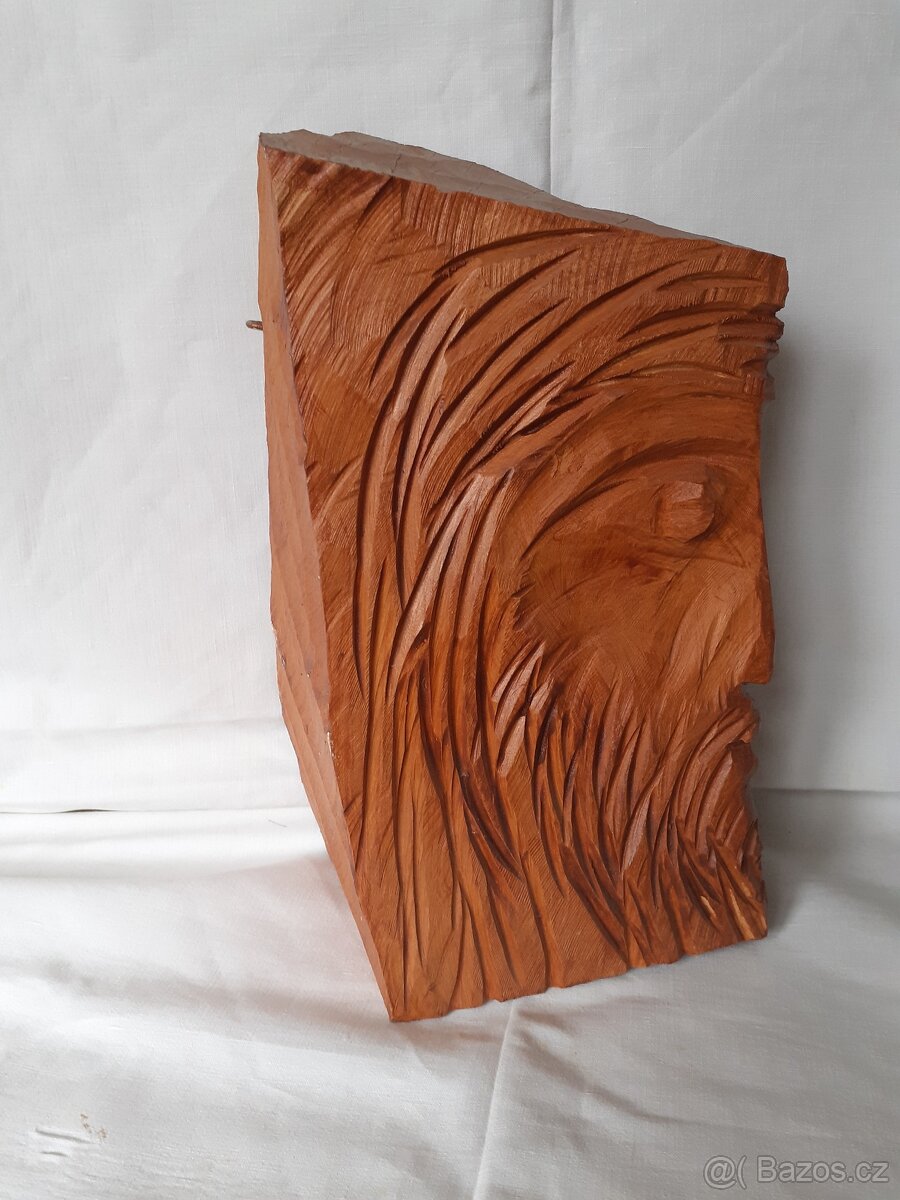 Ježíš Kristus_dřevěná plastika z masivu - 2