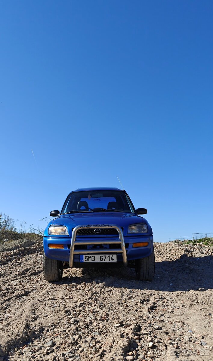 Rav 4 1 generace - 2