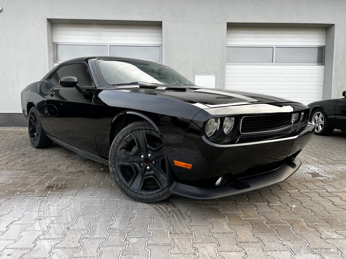 Dodge Challenger 3,6 VVT, 2012, DPH - 2