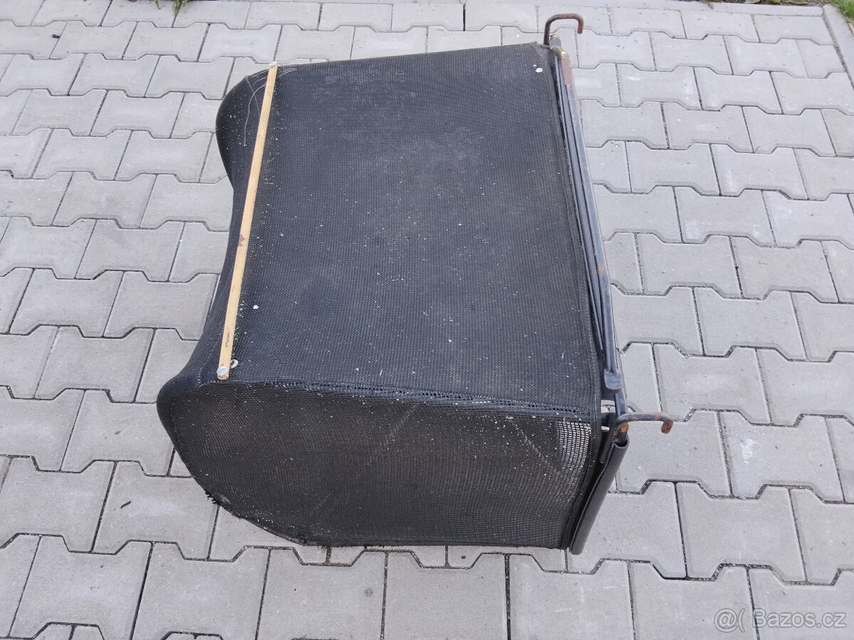 koš na traktor MTD - 2