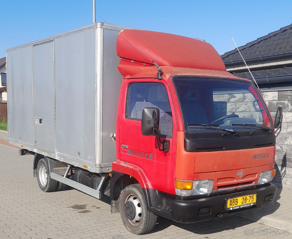 Nissan cabstar r.v 1999 ccm2950 - 2