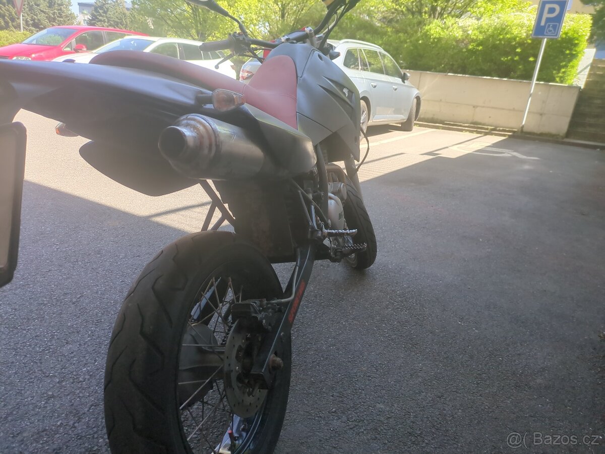 MZ 125 SM