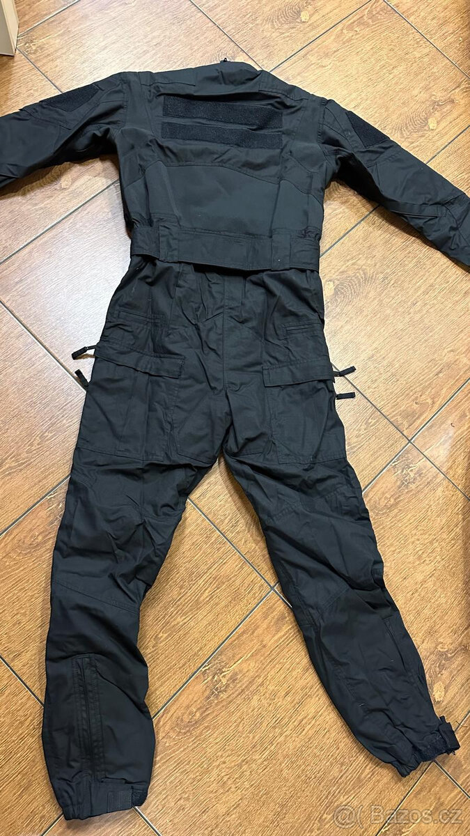 Policejní kombinéza - 2