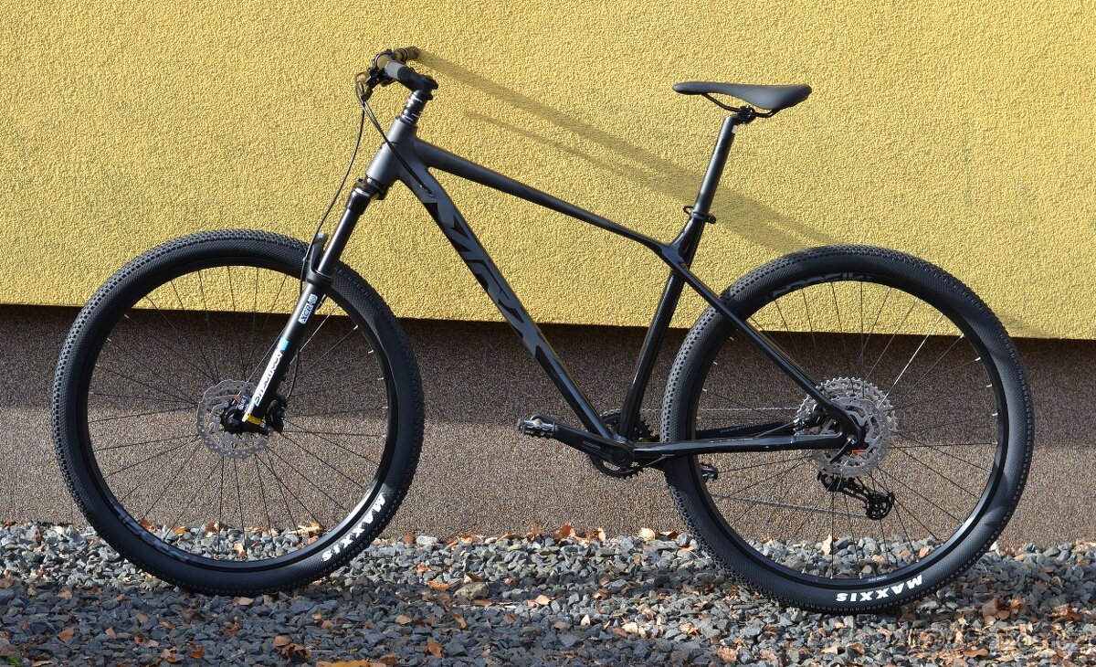 Mrx DISCUS horské kolo 29, rám 19,5", Sh 1x12, černá cham. - 2