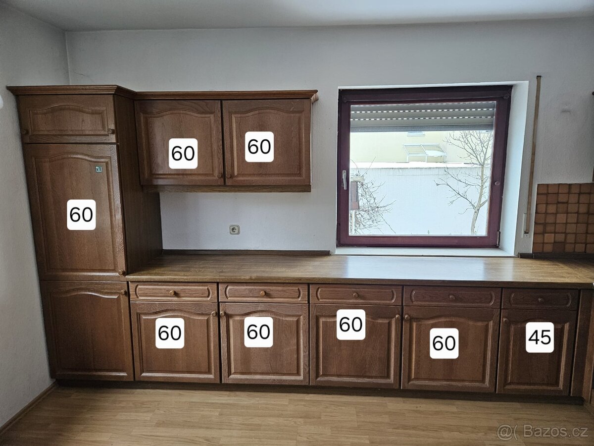 Masivní kuchyňská linka z Německa se spotřebiči - 2