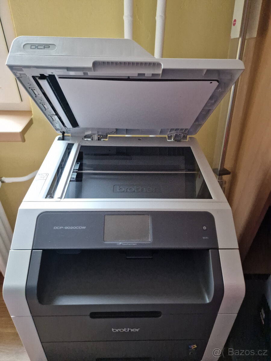 LED tiskárna Brother DCP-9020CDW - 2