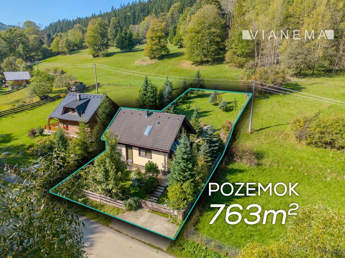 POUZE U NÁS Výjimečný rodinný dům, pozemek 973 m2, Makov - 2