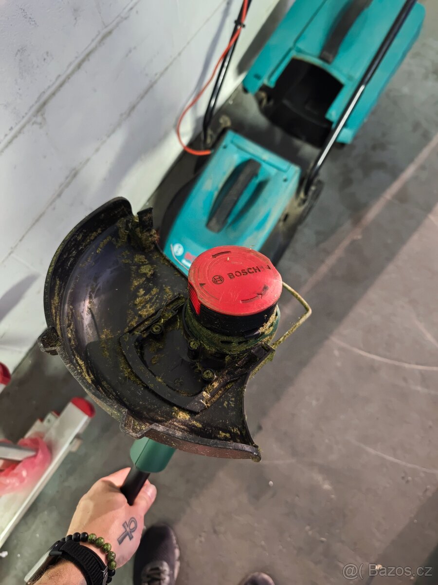 Elektricky krovinorez Bosch - 2