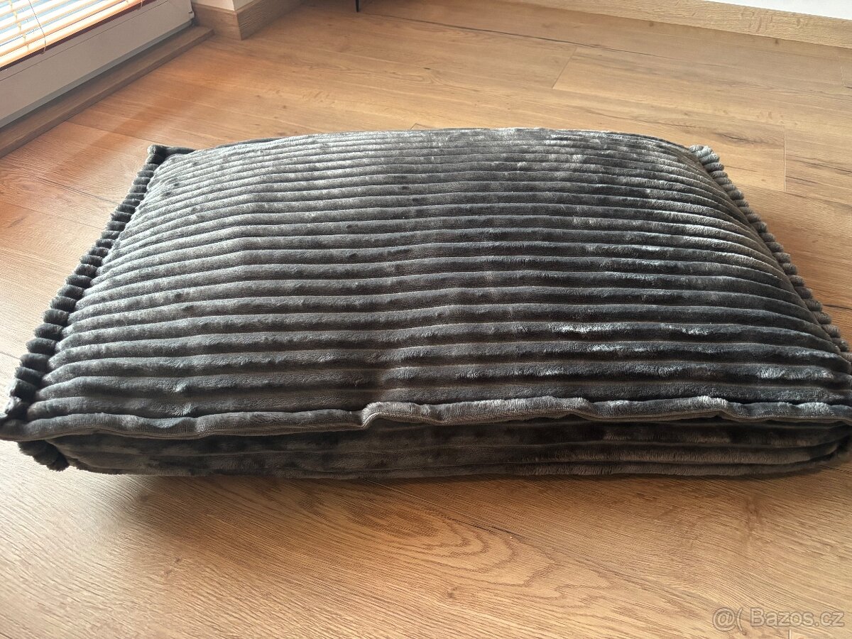 Pelíšek pro psa. - 2