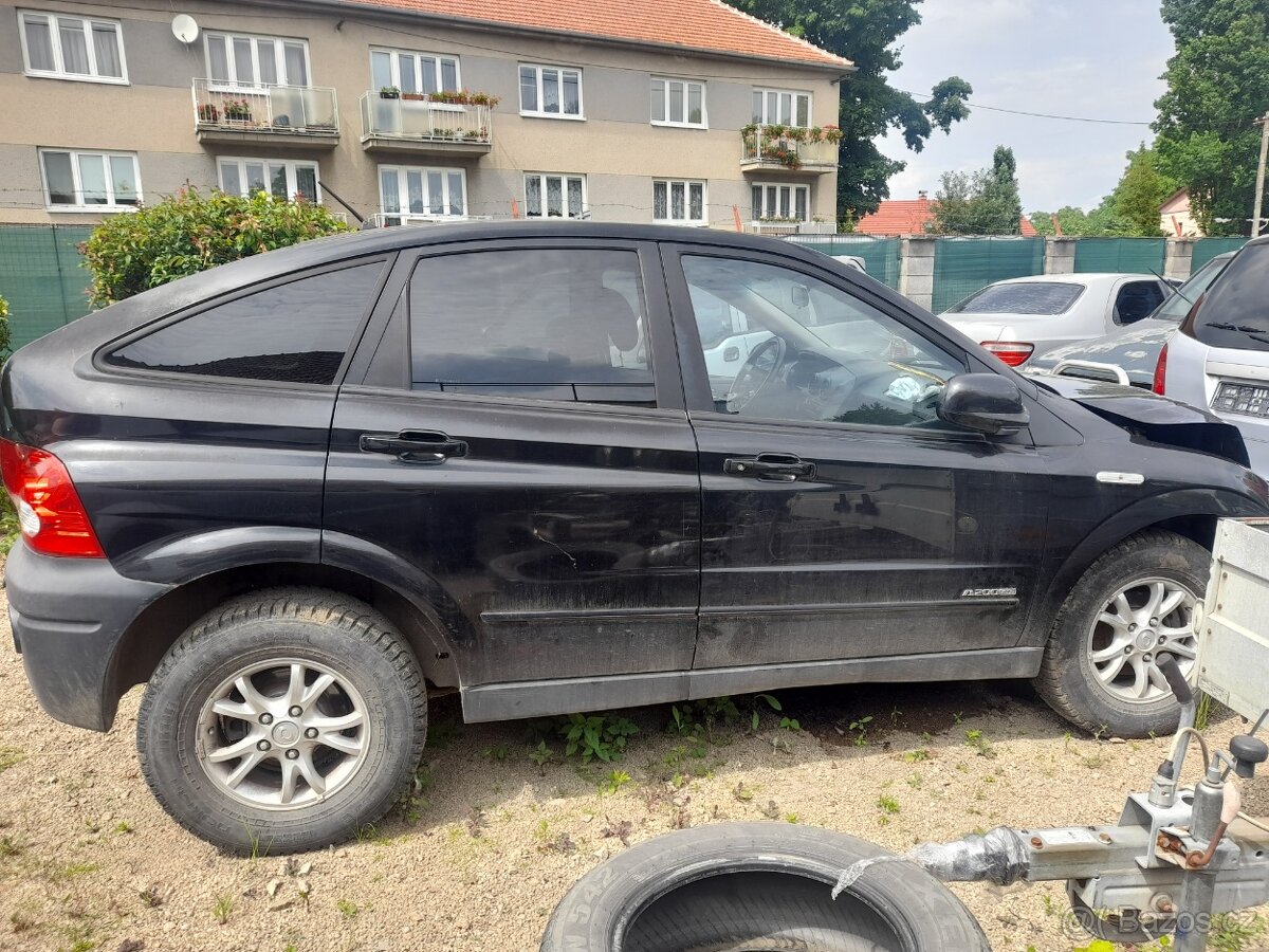 Ssangyong actyon 2.0 xdi 4x4, automat - 2