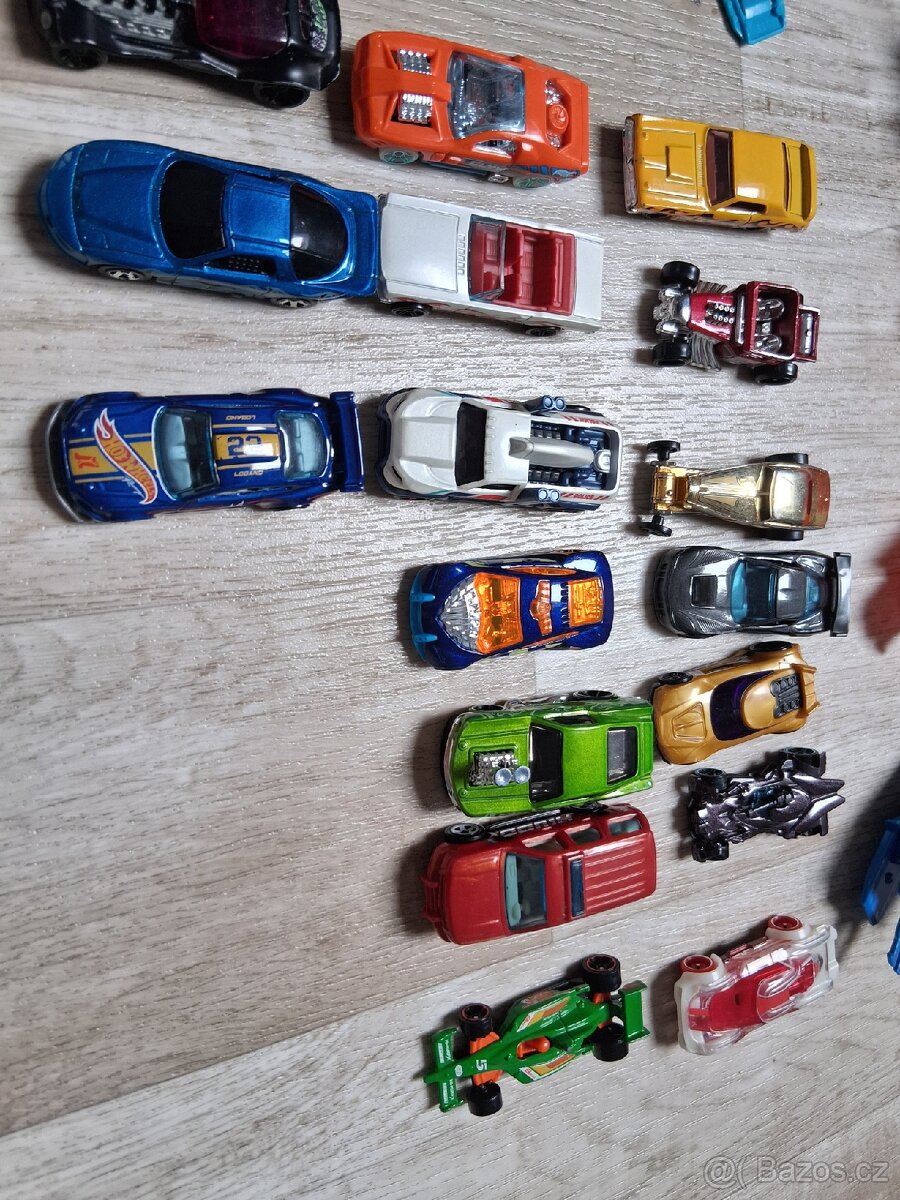Hotwheels - 2