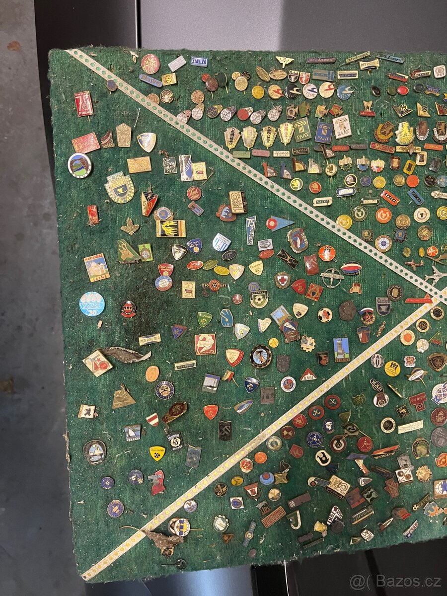 sbírka odznaků - 2