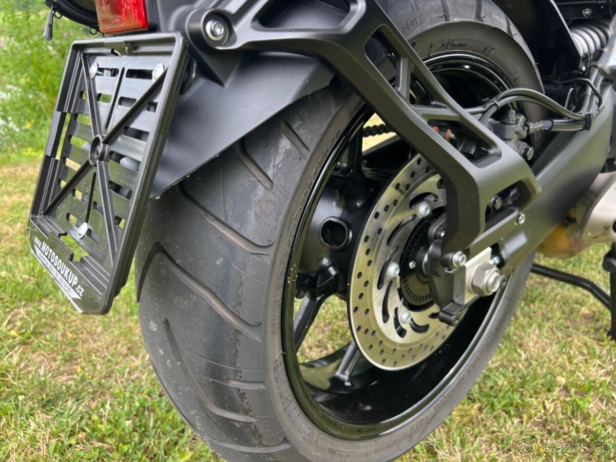 Yamaha Niken GT 2.299 km - 2