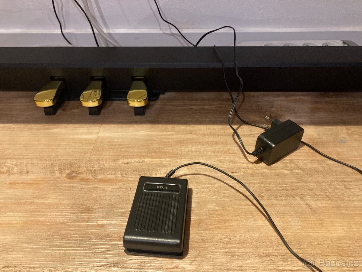 Digitální piano Boston - 2