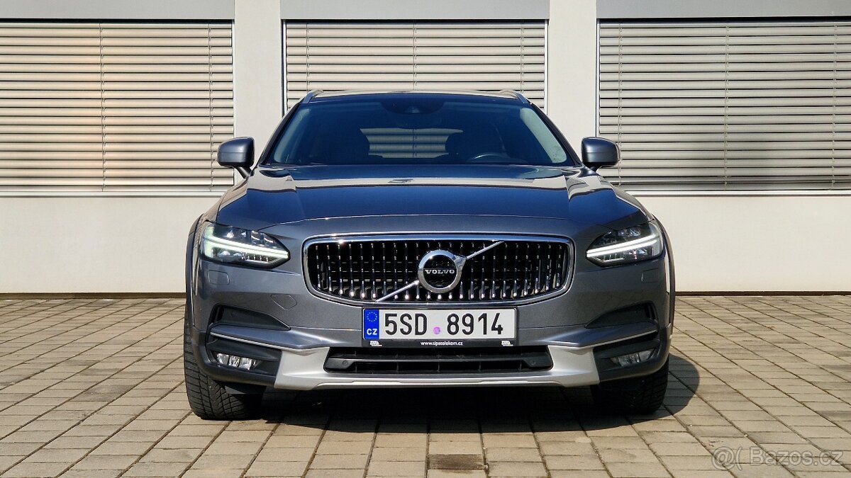 V90 Cross Country, D4, nezáv.topení - 2