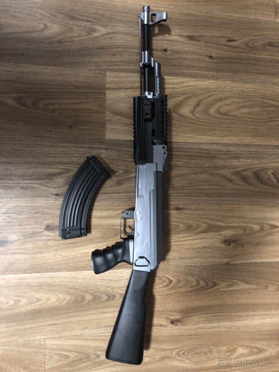 Airsoft AK47 – moderní verze - 2