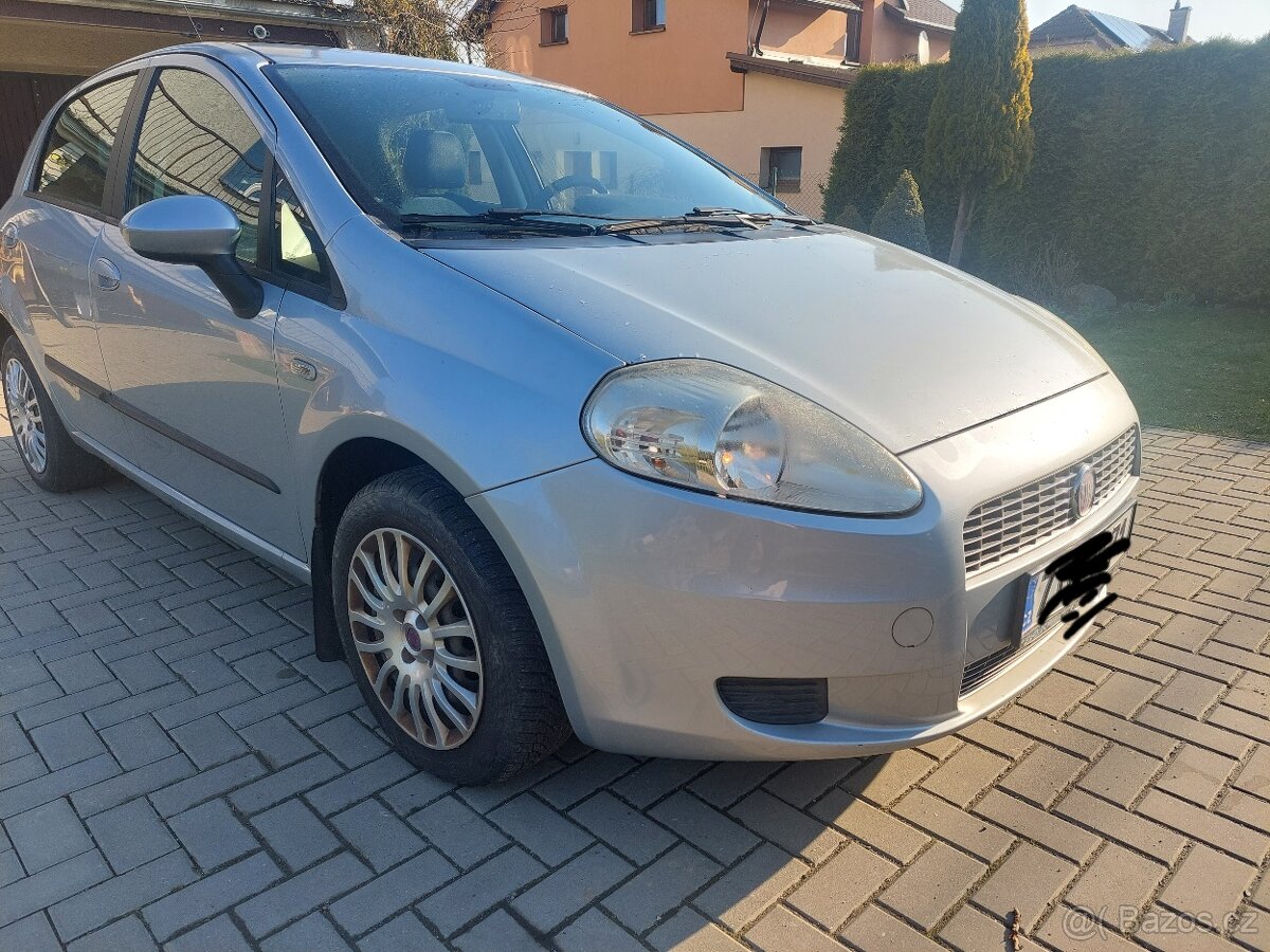 Fiat Grande Punto - 2