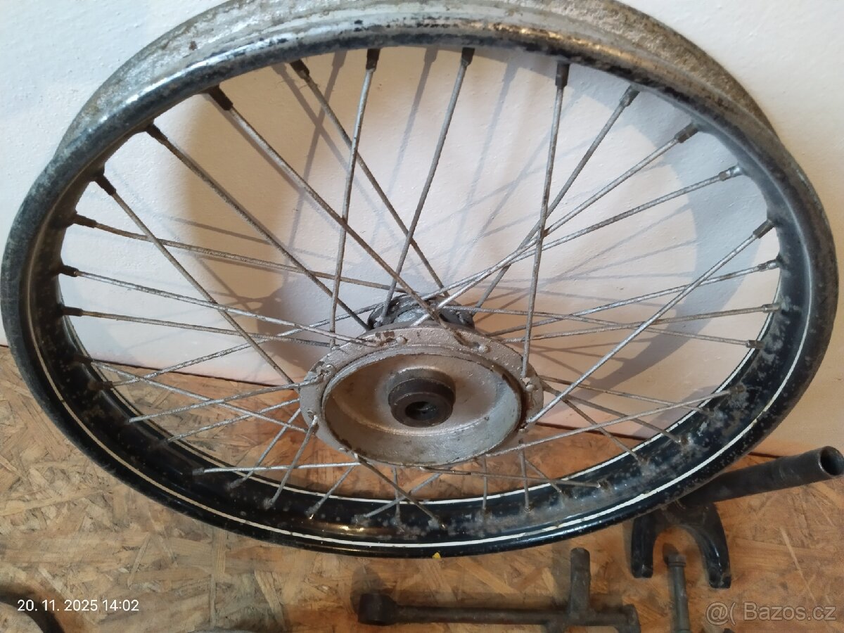 ČZ 125 B a T, 150 C - 2