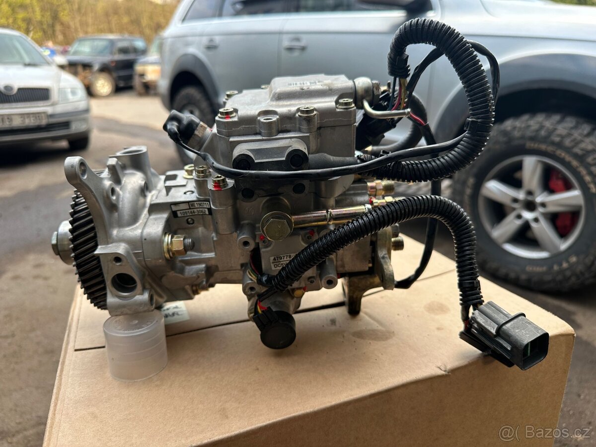 Mitsubishi Pajero 3,2 did Zexel - 2