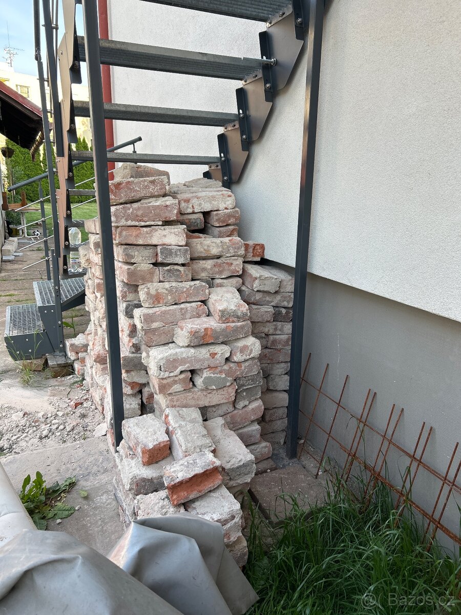 Cihly za odvoz - 2