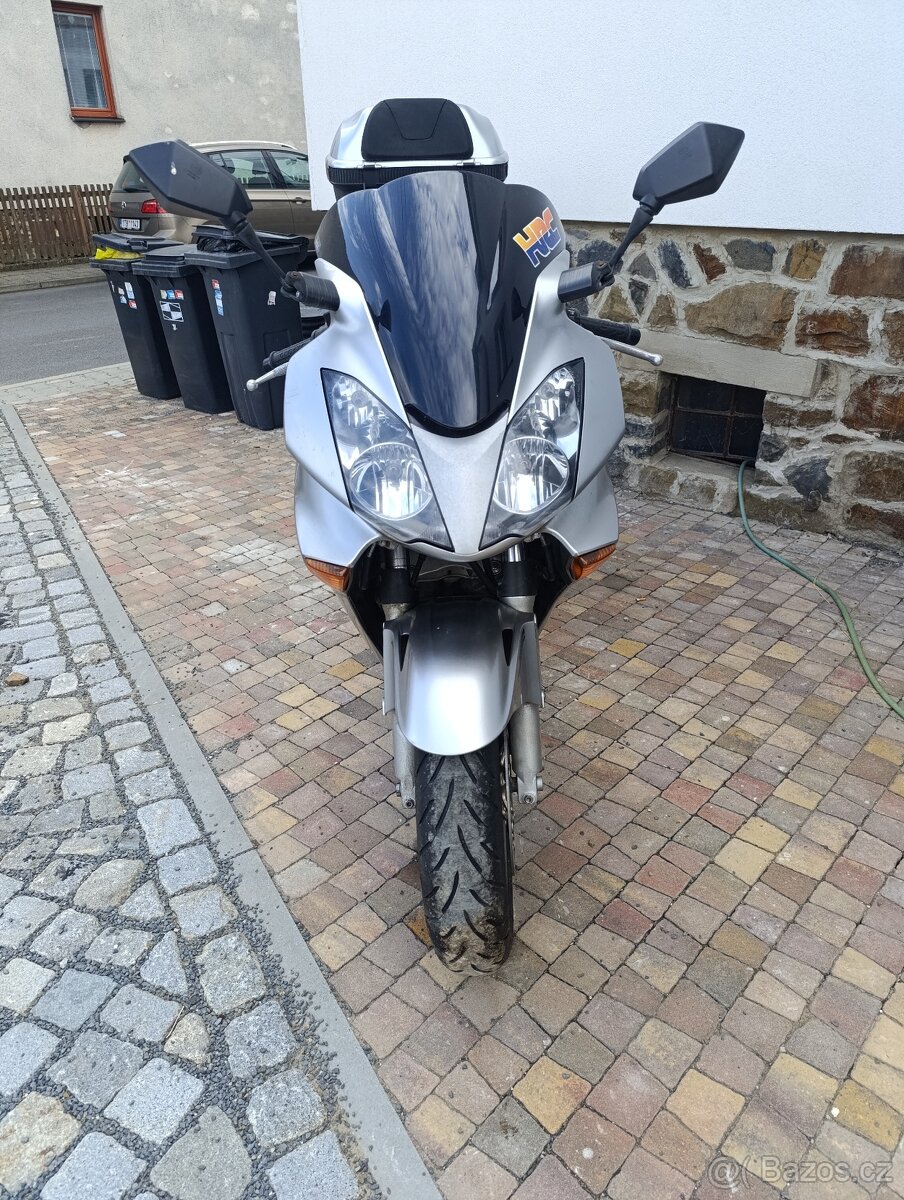 Honda vfr 800 - 2
