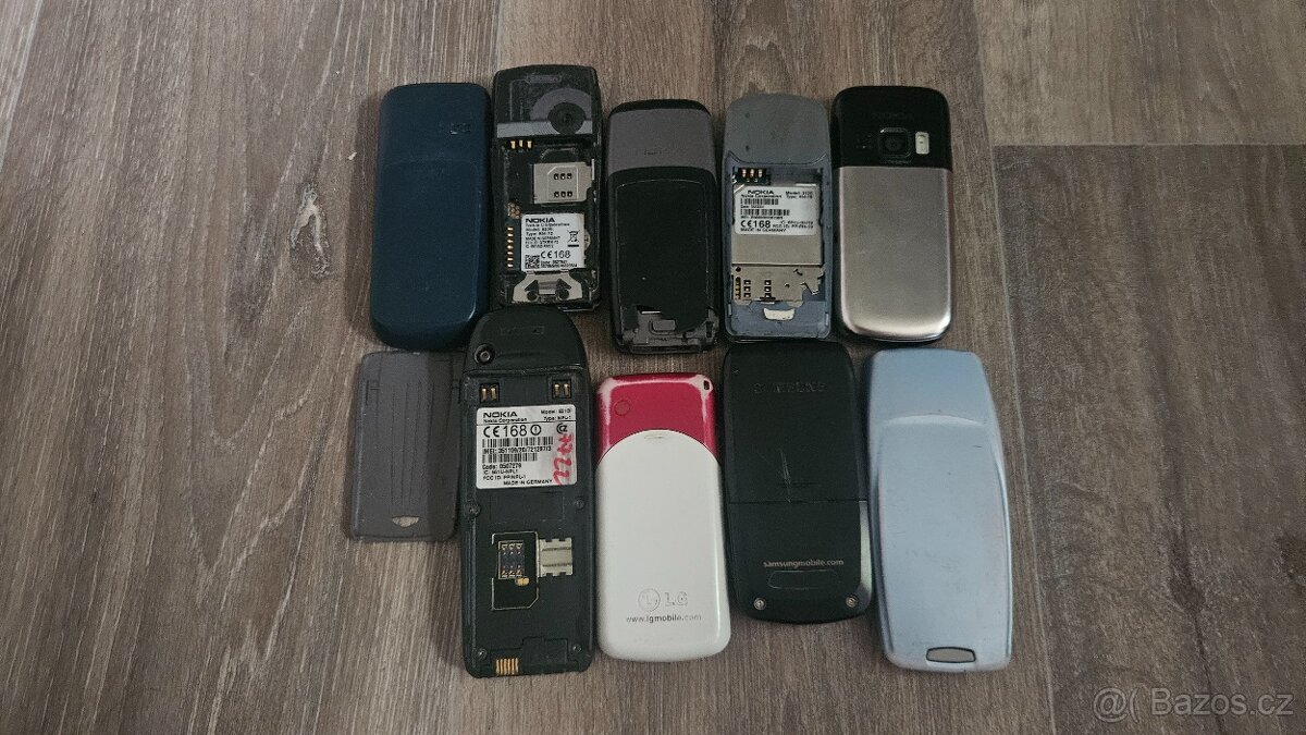 Nokia 6310i a další na díly - 2