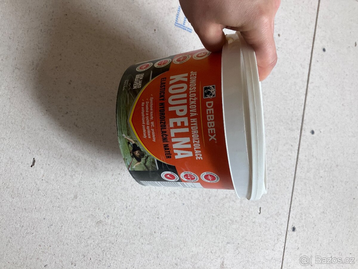 Stavebni material z rekonstrukcie - 2