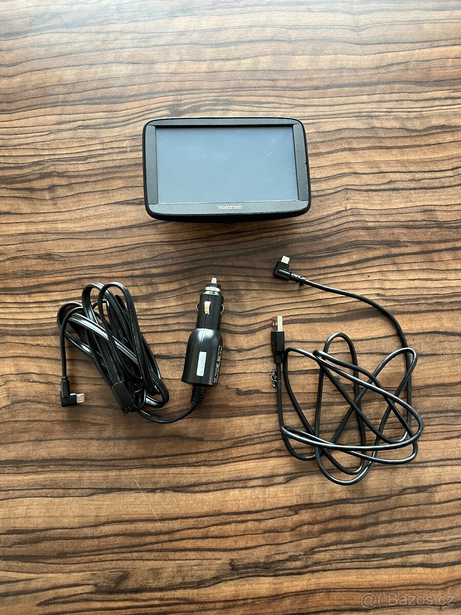 TomTom Via 52 Navigace - 2