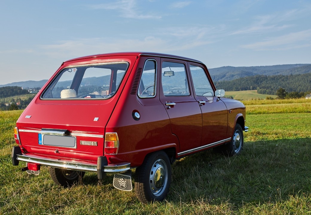 RENAULT 6 1,1 - 2