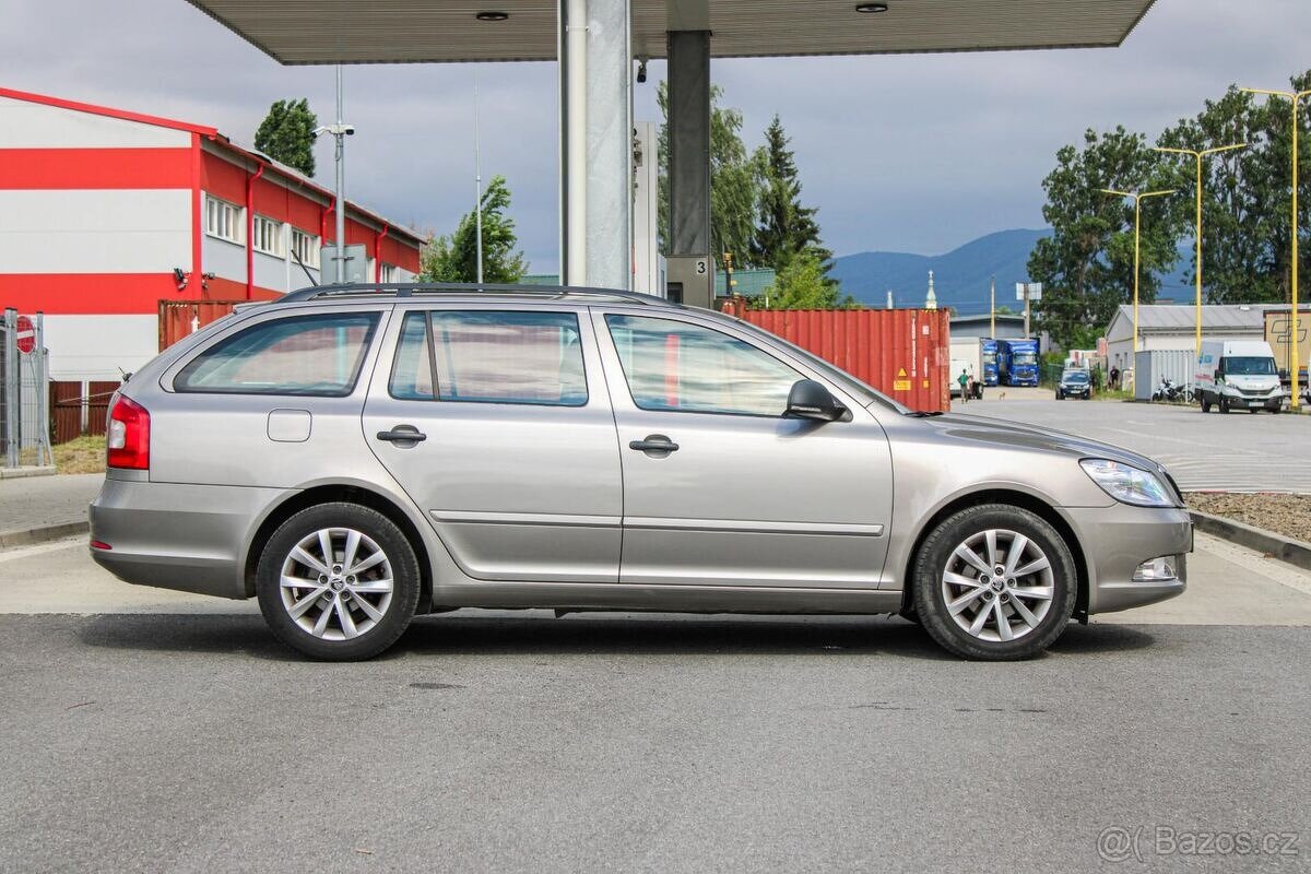 Škoda Octavia 2 Combi Facelift 1.6 TDi 77kw - 2
