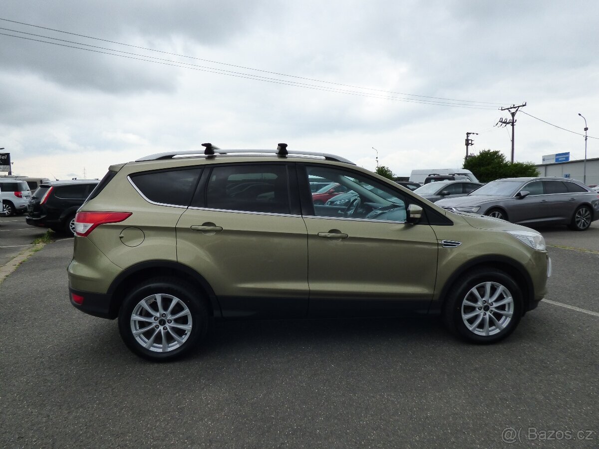 Ford Kuga 2,0 TDCi,4x4,Klima,serviska SUV Sync Edition - 2