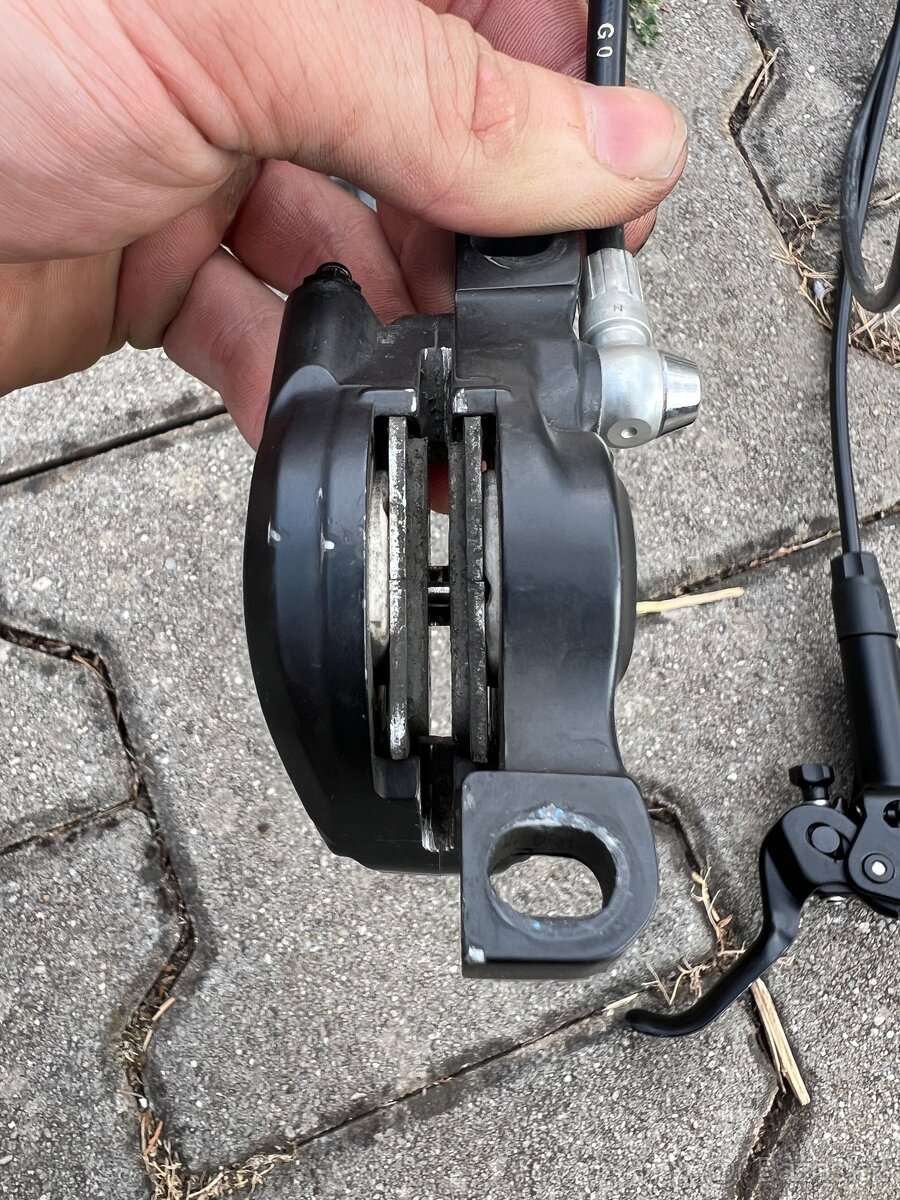 Brzdy Shimano xt - 2