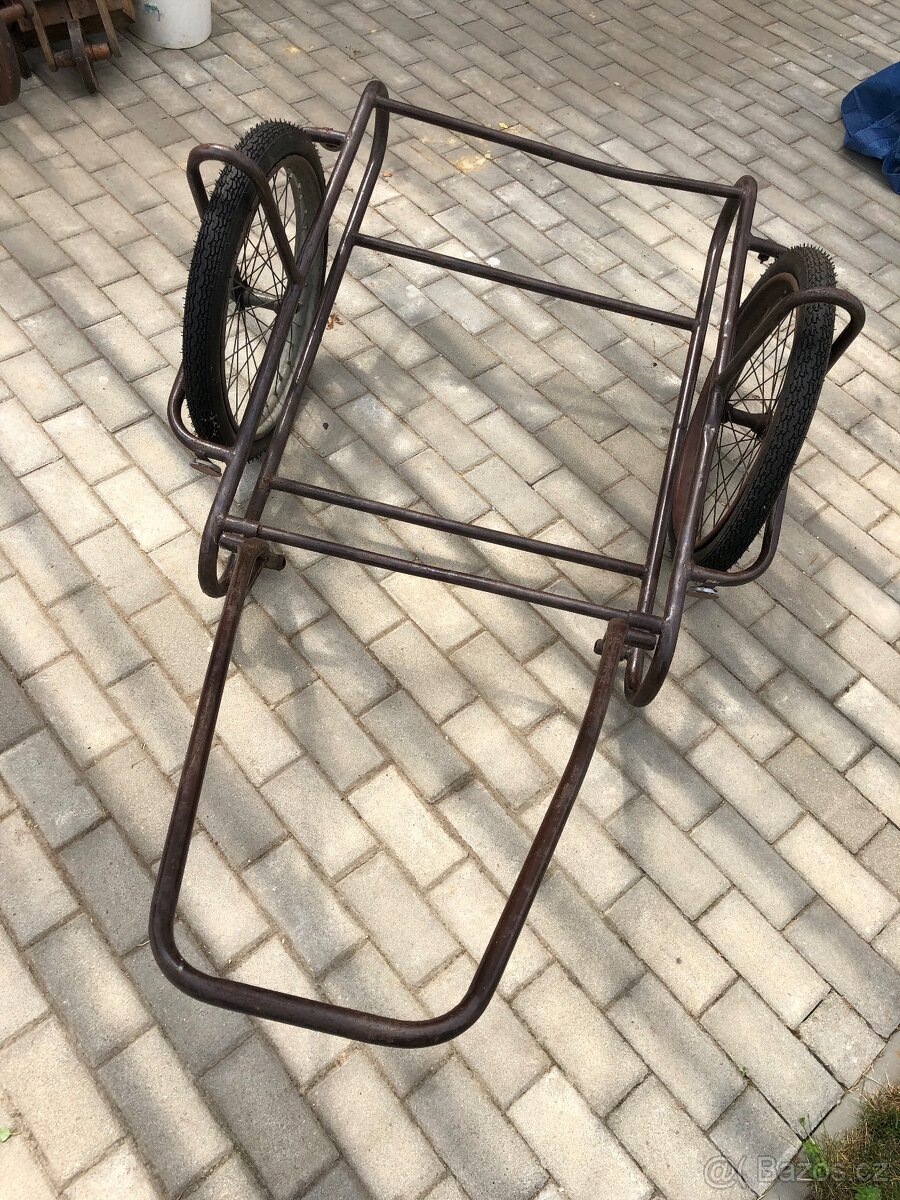 Kárka, kára na seno, dřevo atd. - 2