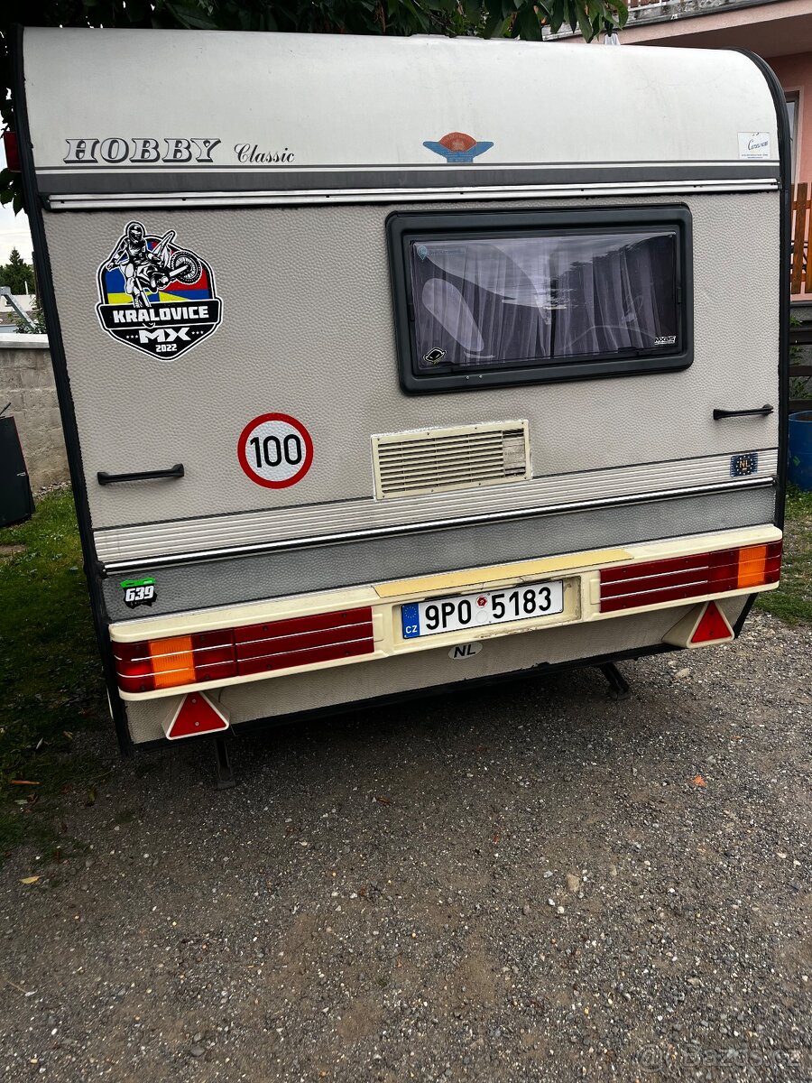 Prodám karavan Hobby Classic 400 - 2
