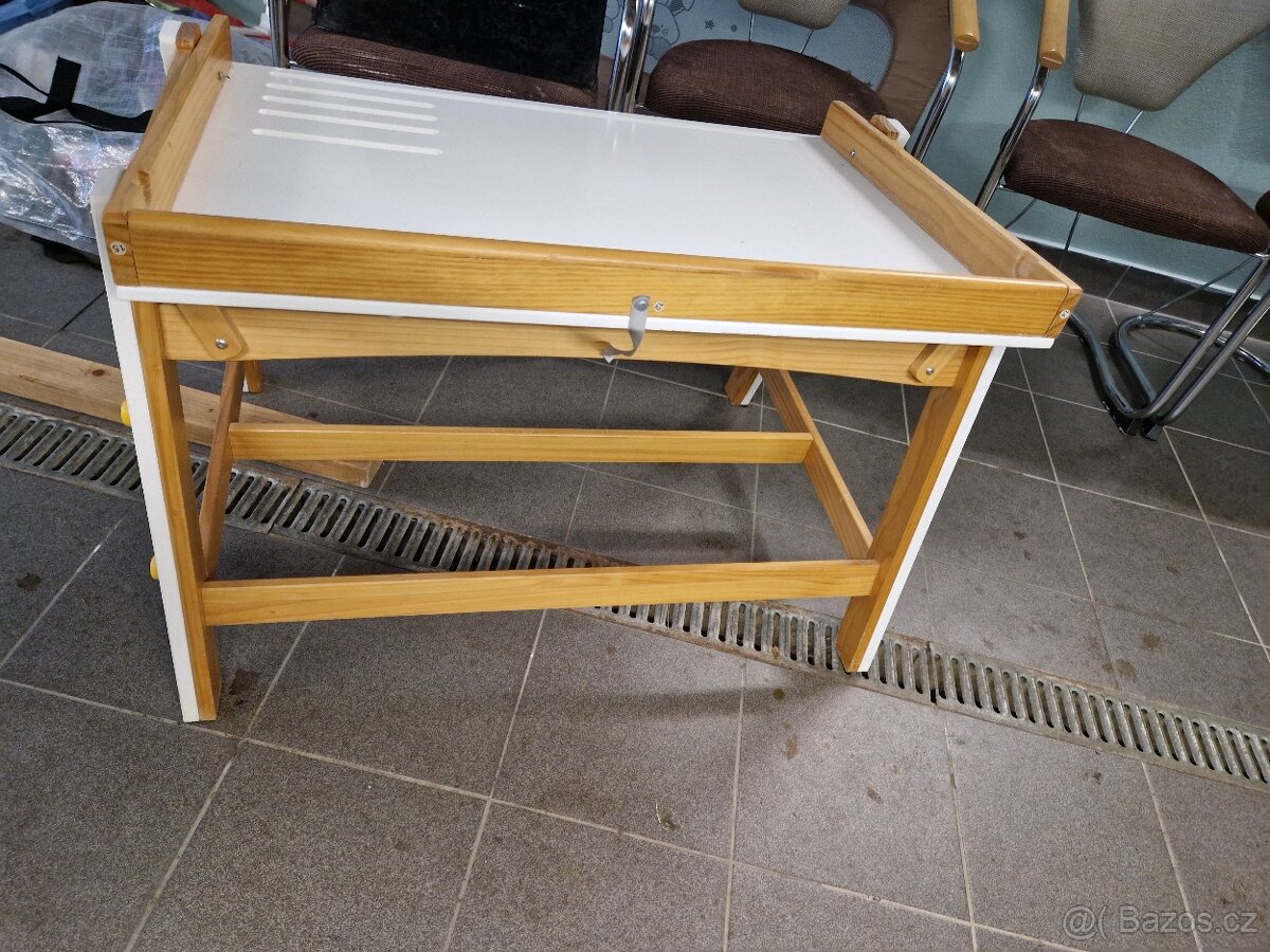 Dětský stůl - 2