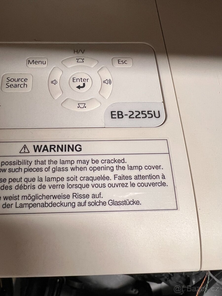 Epson EB-2255U – profesionální 3LCD projektor (WUXGA, 5000 l - 2