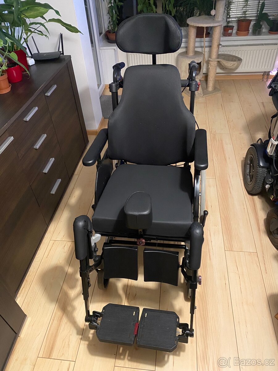 Mechanický vozík Meyra Netti - 2