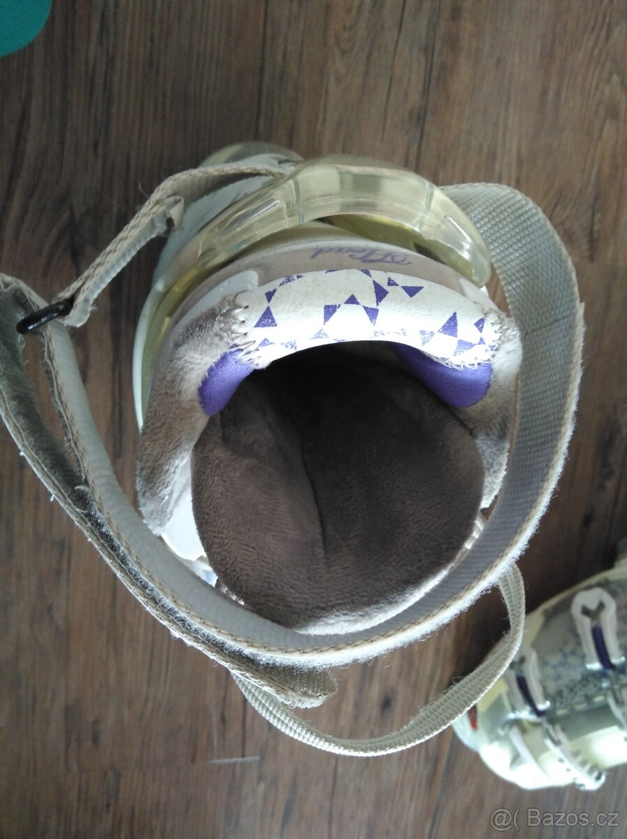 Prodám velmi pěkné dámské lyžáky HEAD velikost 38 - 2