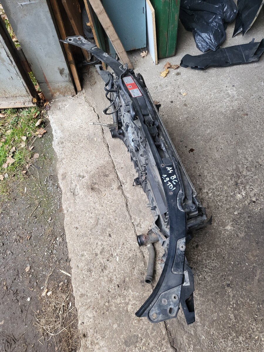 Audi a4 b6 chladičová stěna 1.9tdi - 2