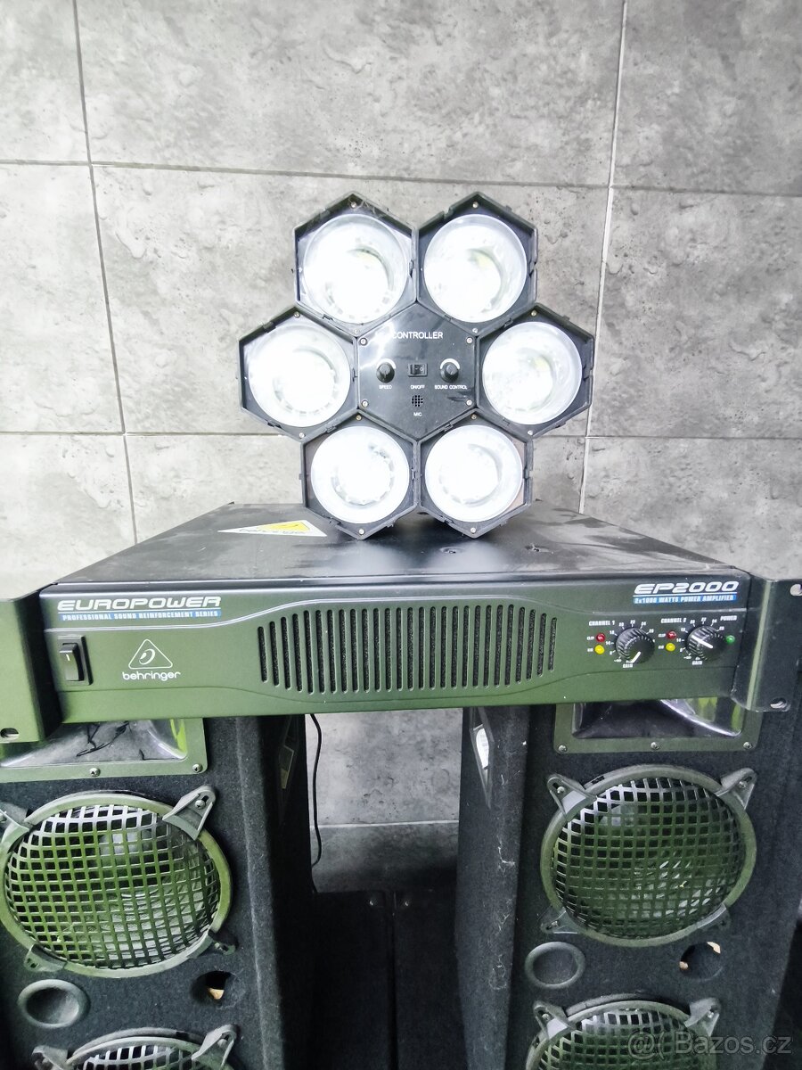 Sestava reproduktorů a zesilovače - 2