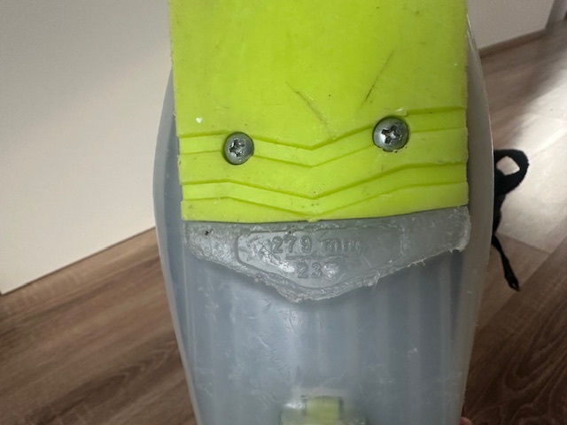 Dětské lyžařské boty Dalbello 23,5 - 2