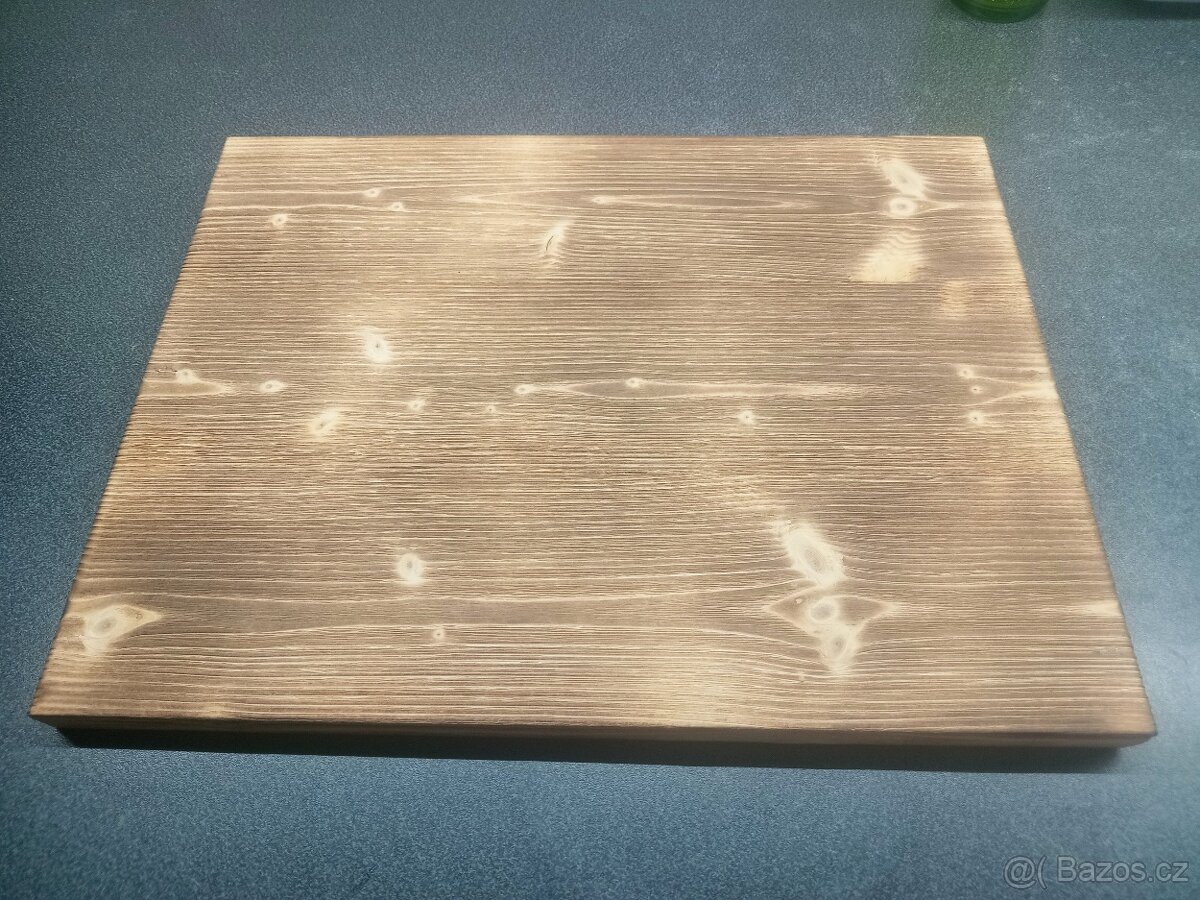 Dřevěné kuchyňské prkénko servírovací tác masiv - 2