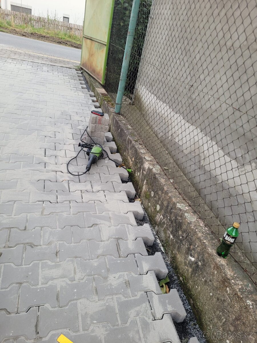 Dobrý den, hledám brigádu - 2