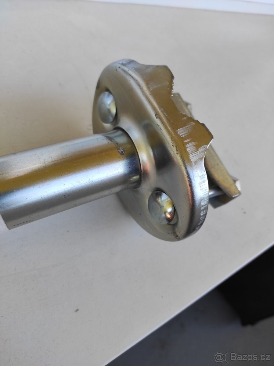 Držák na satelit - 2