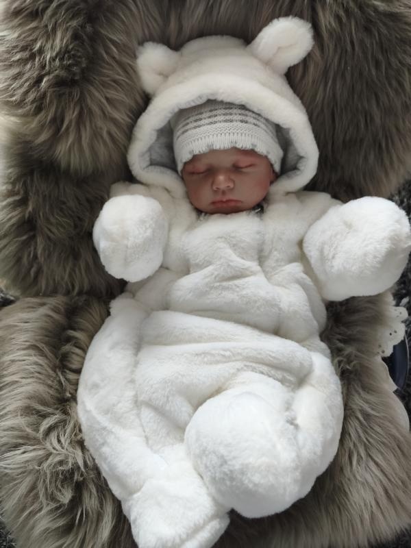 Bílá, chlupatá kombinéza pro novorozence - 2