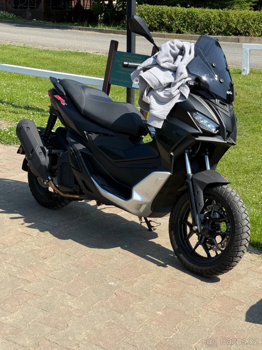 Aprilie sr 125 gt - 2