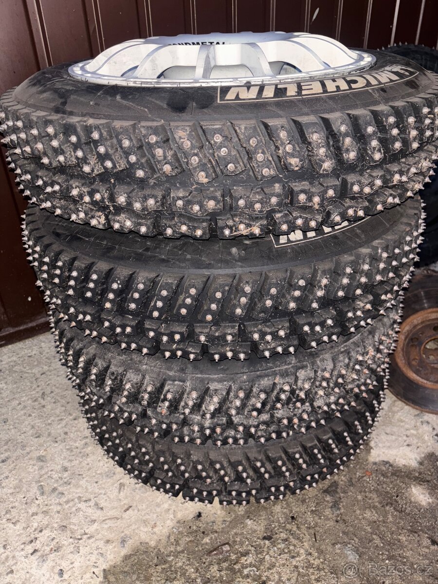 Mitsubishi Lancer Evo diely - 2